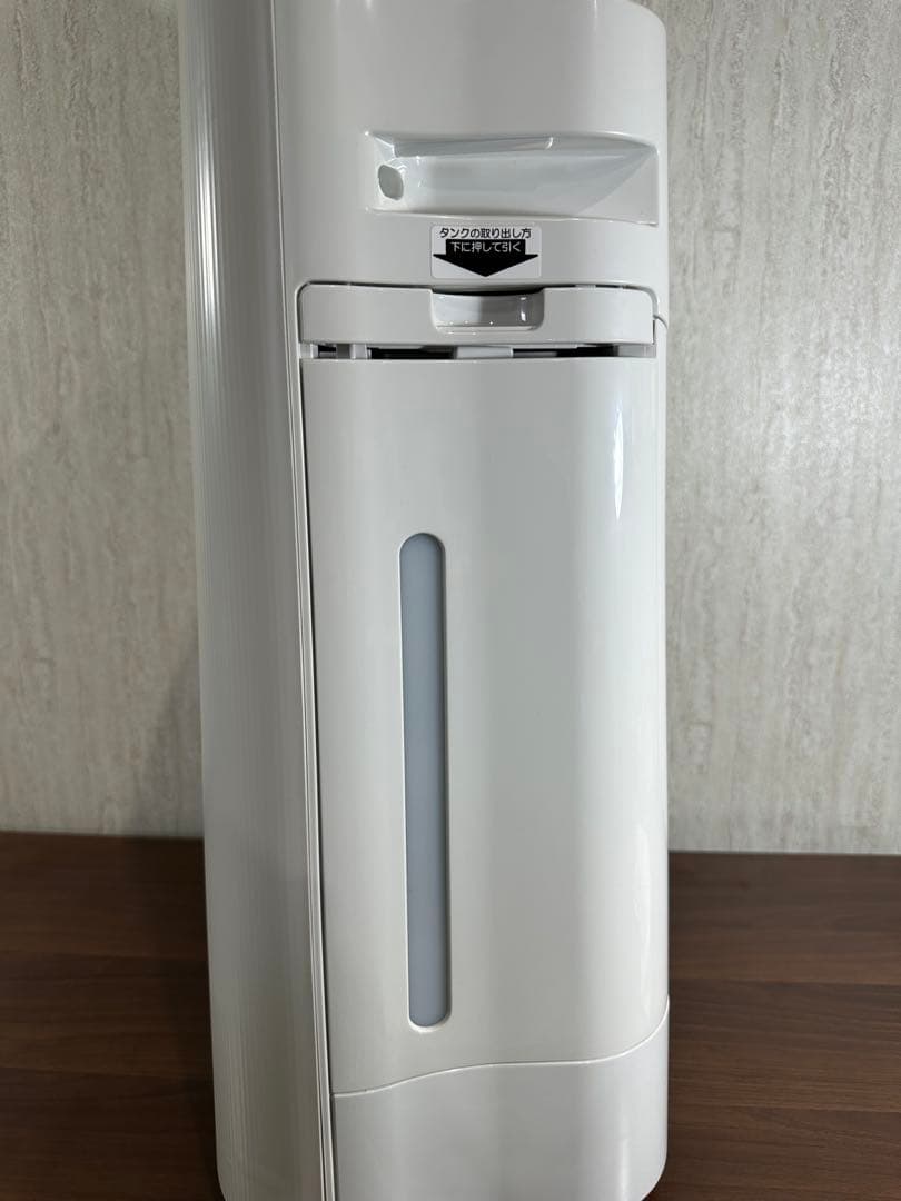 美品　2023年製 SHARP 加湿空気清浄機　KC-50TH7-W ホワイト