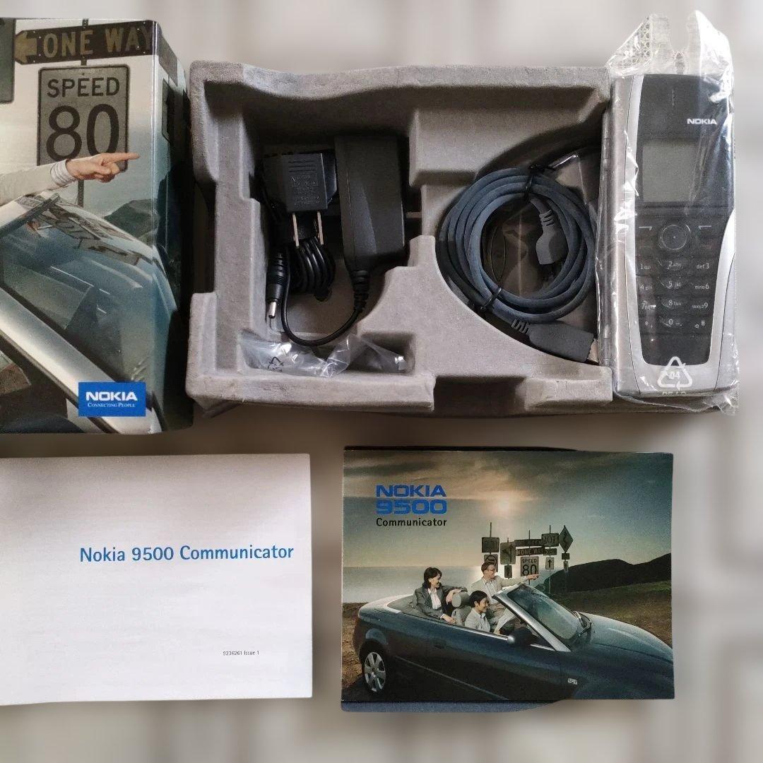 \"未使用·完品\"ノキアコミュニケーター『N9500 』フィンランド製、全付属品揃