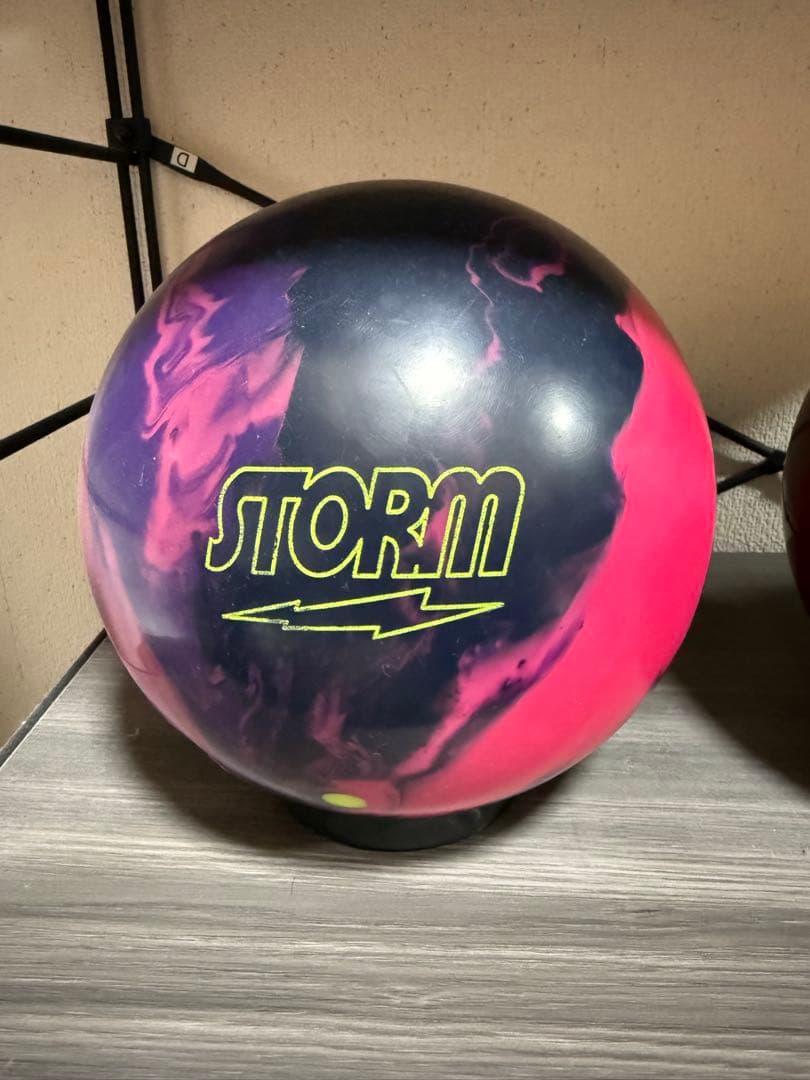 STORM PROTON PHYSIX ボウリングボール