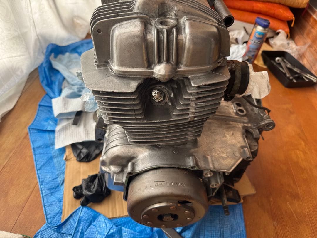 cb250tエンジン、引き取り限定