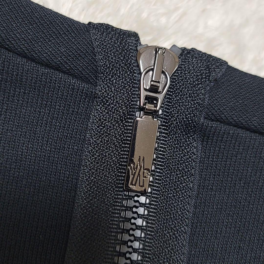 MONCLER モンクレール ワンピース フリル 裏起毛 ロゴワッペン