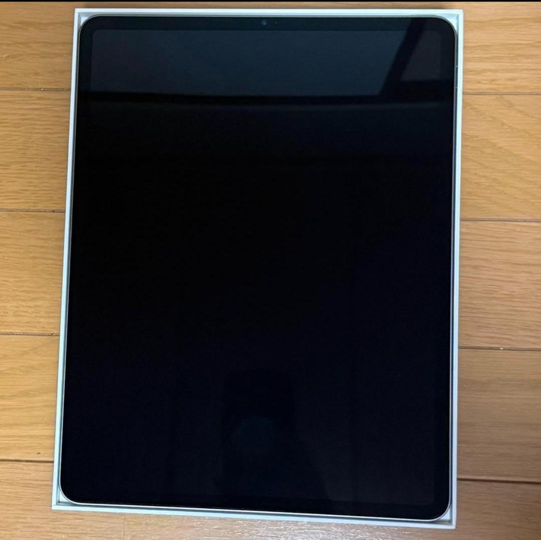 Apple iPad12.9　m1 (第5世代)スペースグレー 本体