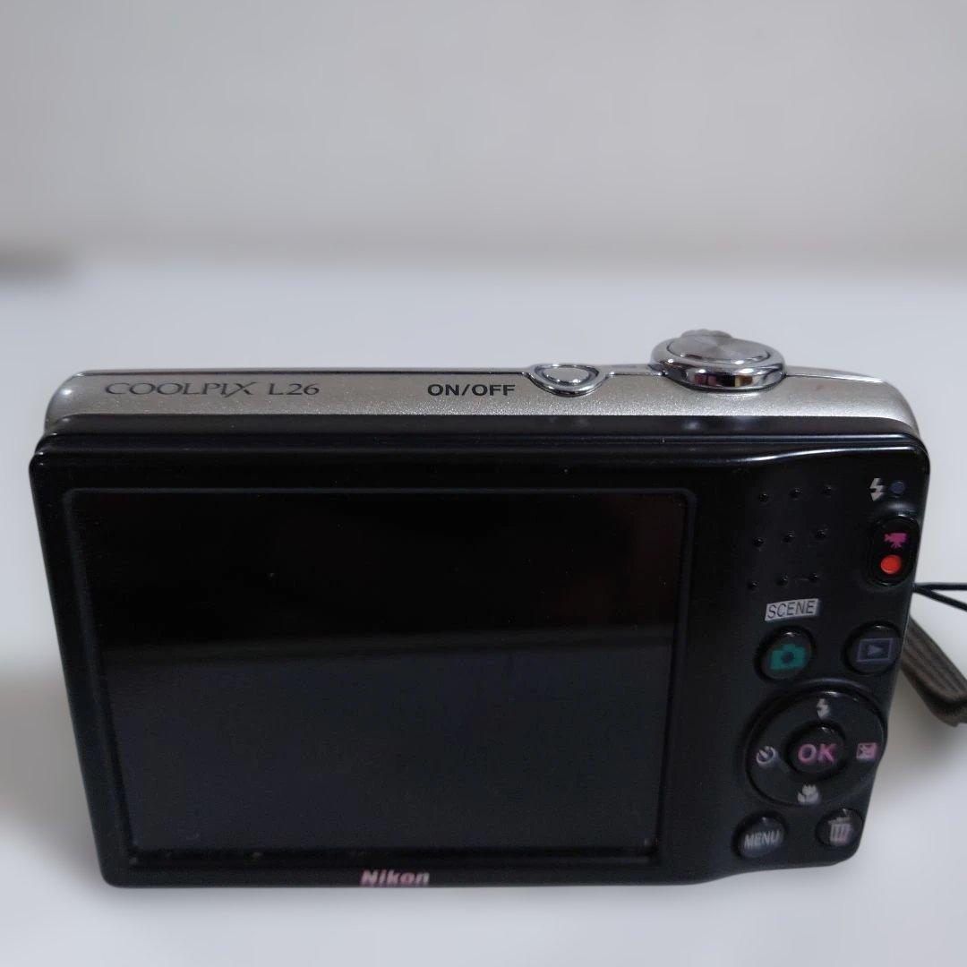 Nikon COOLPIX L26 コンデジ　デジカメ　単３電池