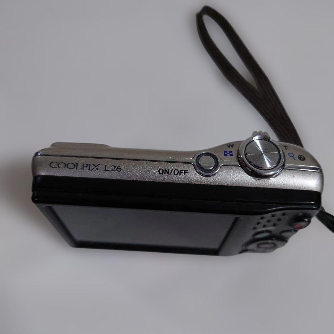 Nikon COOLPIX L26 コンデジ　デジカメ　単３電池