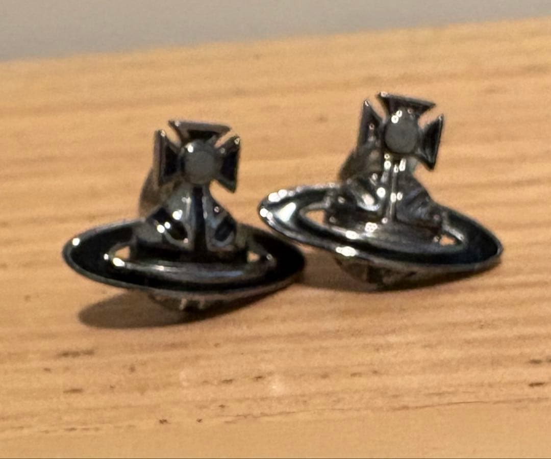 ビビアン　ピアス