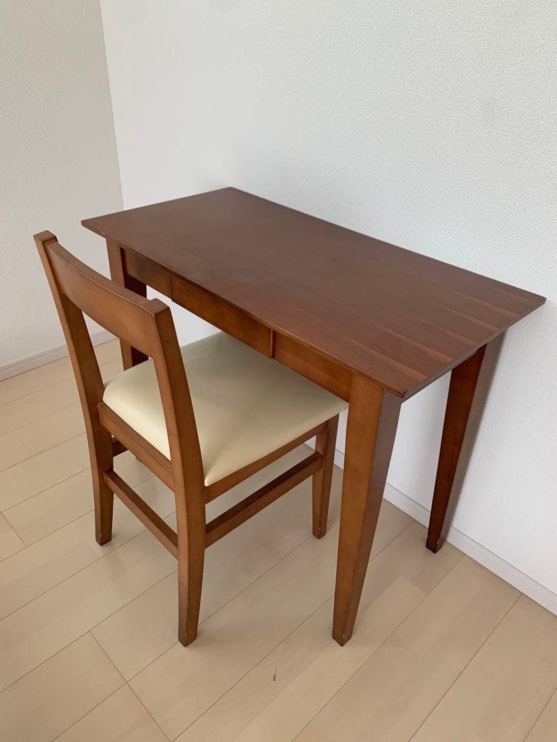 ニトリ　学習机　パソコンデスク　セット