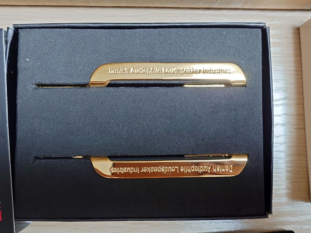 DALI EPICON2 ルビーマカッサル