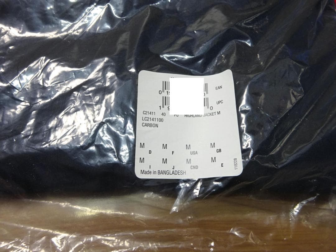 未使用SALOMON ハイランドジャケット 4ウェイストレッチ　スキースノボ