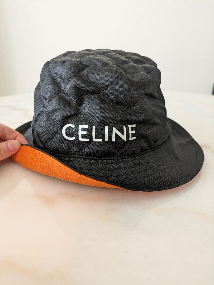 CELINE バケットハット ブラック オレンジ