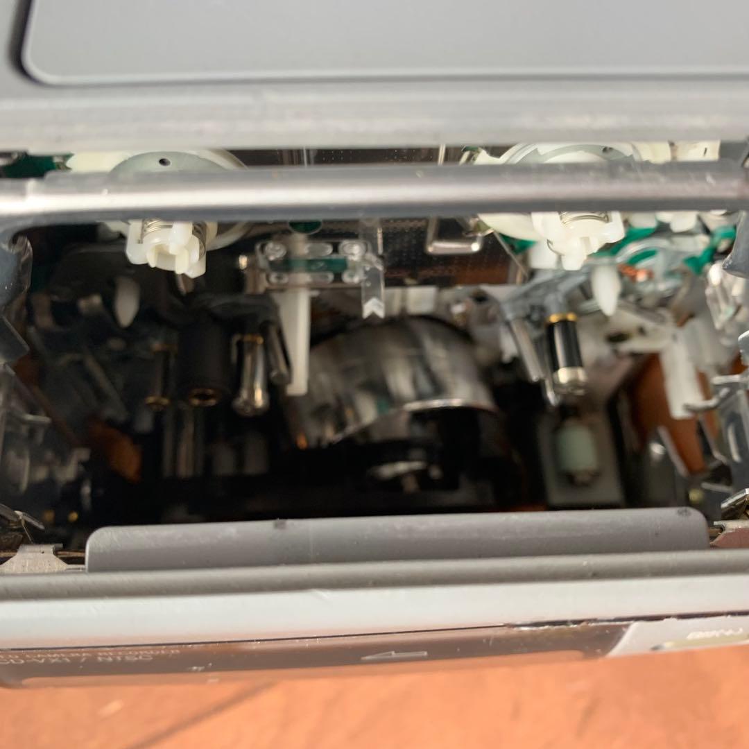 ジャンク ソニー CCD-VX1 Hi8 handyman PRO 壊れています