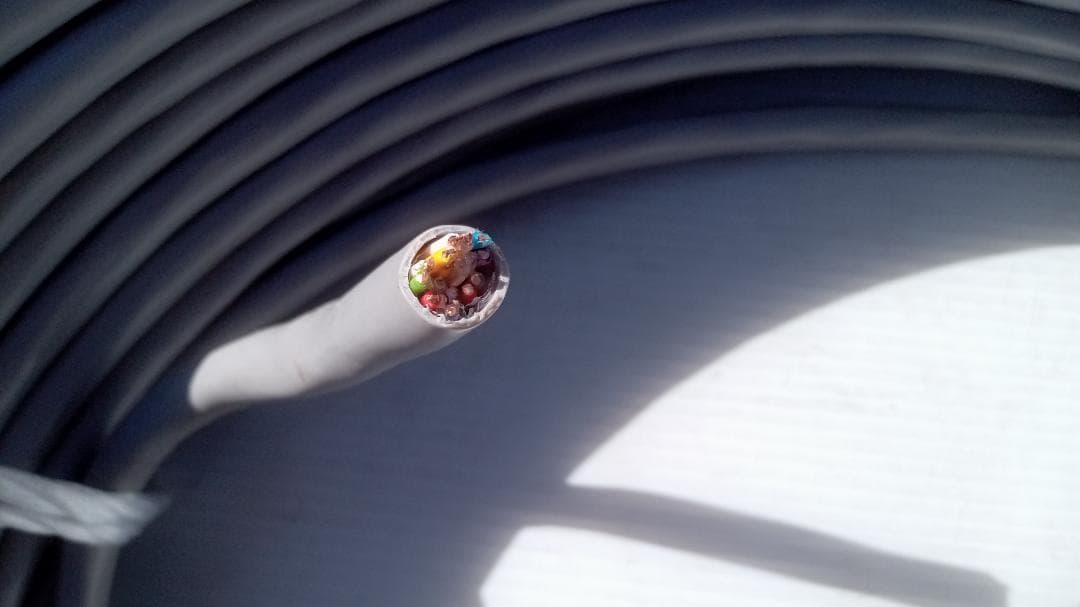 AEVケーブル　警報用ケーブル　20対　富士電線　未使用品　No.429