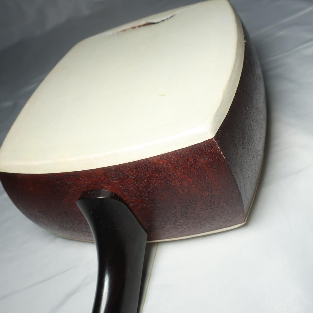 三味線 細棹 綾杉胴 花柄彫刻 ハードケース 鼈甲撥 付属 長唄 和楽器 E27