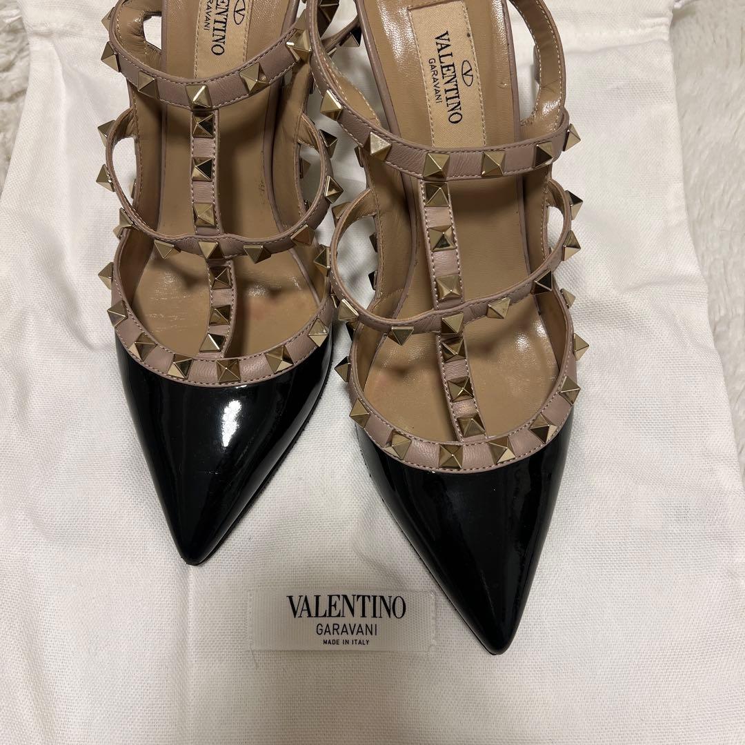 VALENTINO スタッズ付きヒールサンダル
