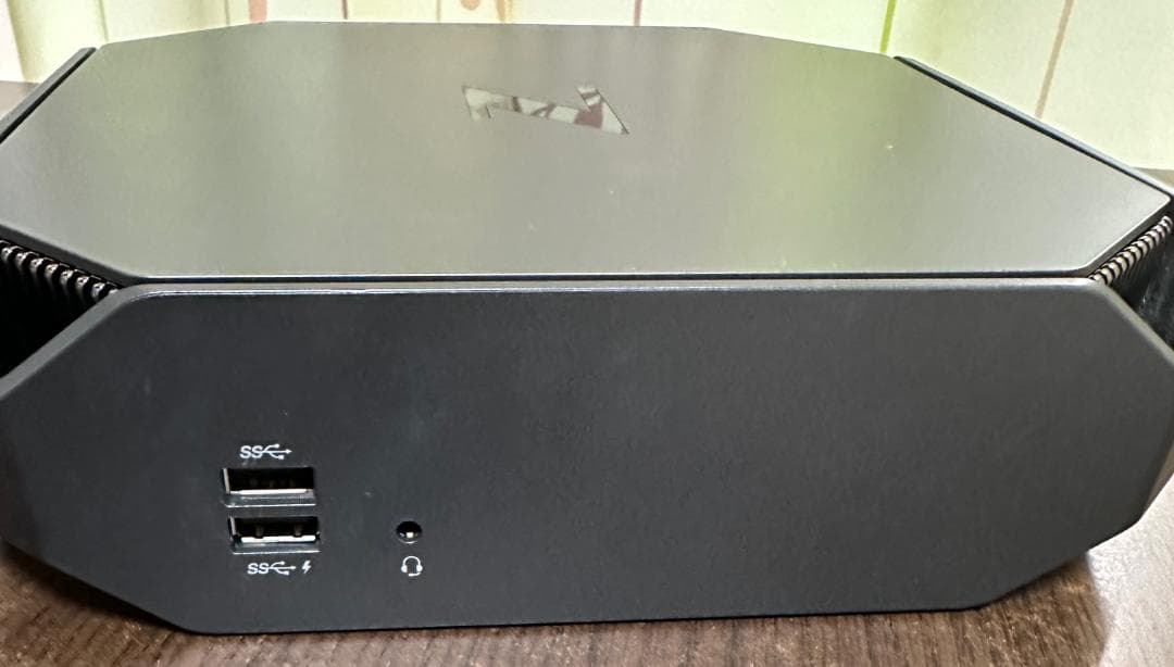 ミニPC HP Z2 Mini G3 1245v5 16G 256G SSD 1T HDD