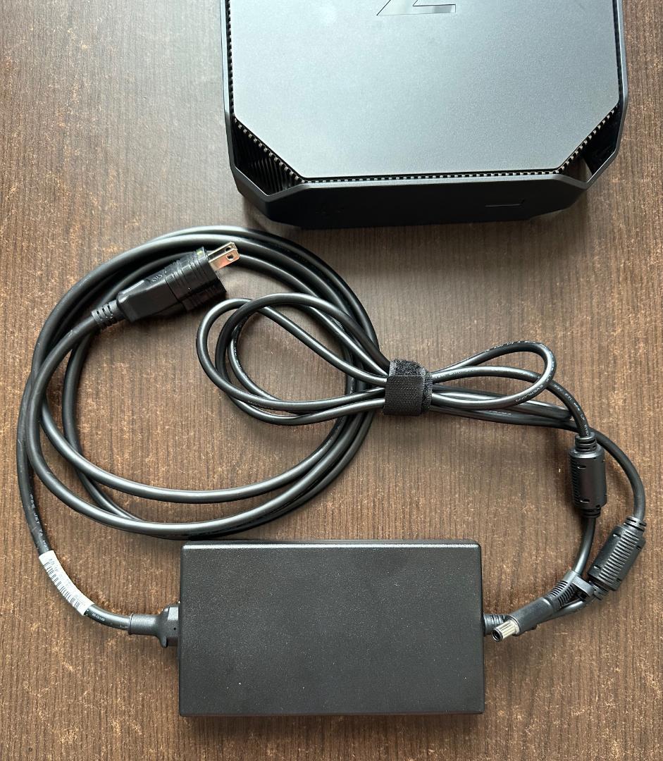 ミニPC HP Z2 Mini G3 1245v5 16G 256G SSD 1T HDD