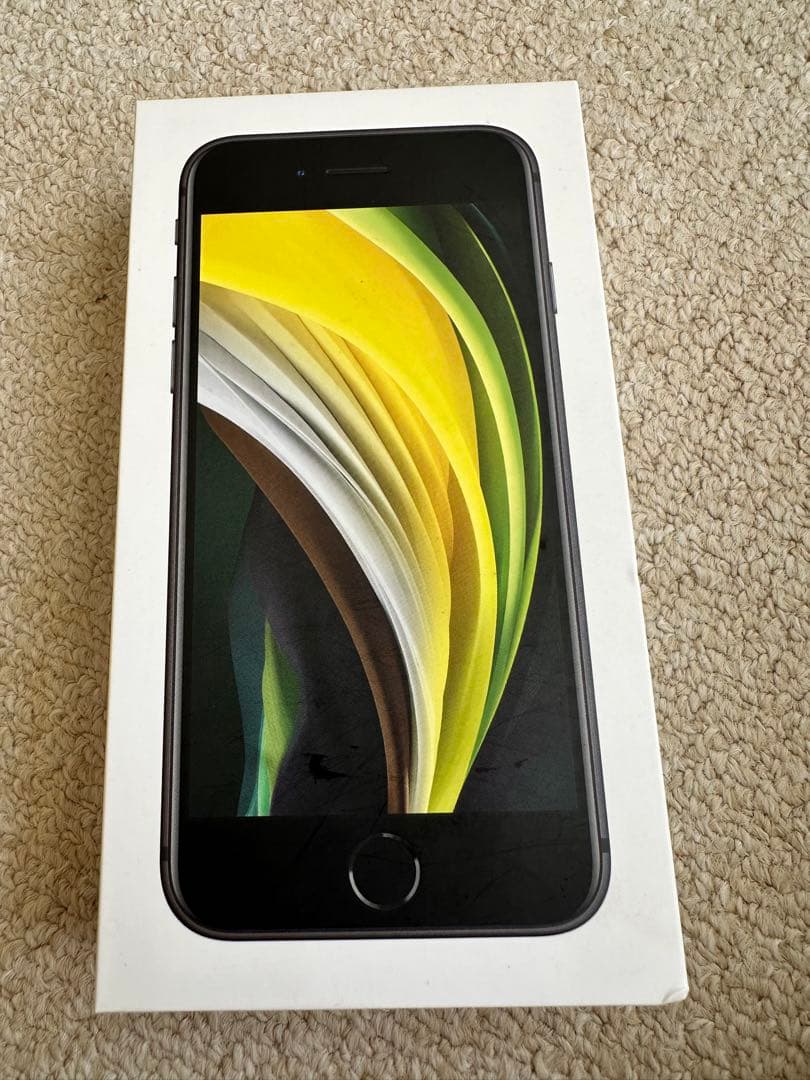 Apple iPhone SE4 ブラック 本体