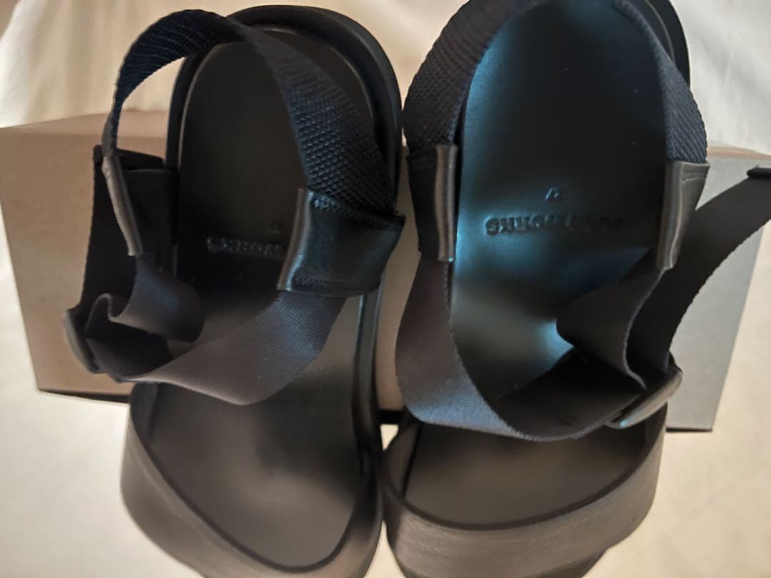 【新品、未使用】FOOTWORKS CIBO サンダル 27.0cm