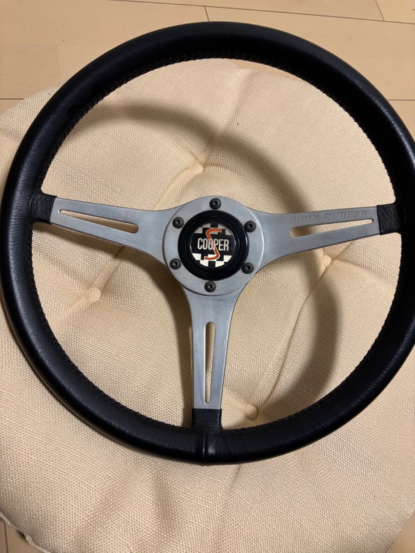 ミニクーパーs ステアリング