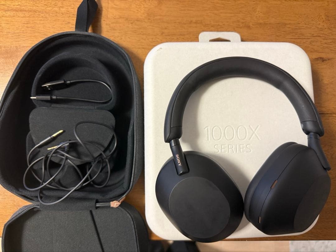 ソニー ヘッドホン WH-1000XM5