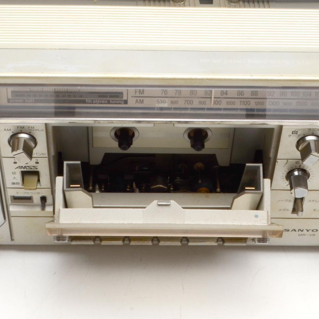は*ん様 レトロ★SANYO　MR-V8　ラジカセ　三洋　ラジオ確認　ジャンク
