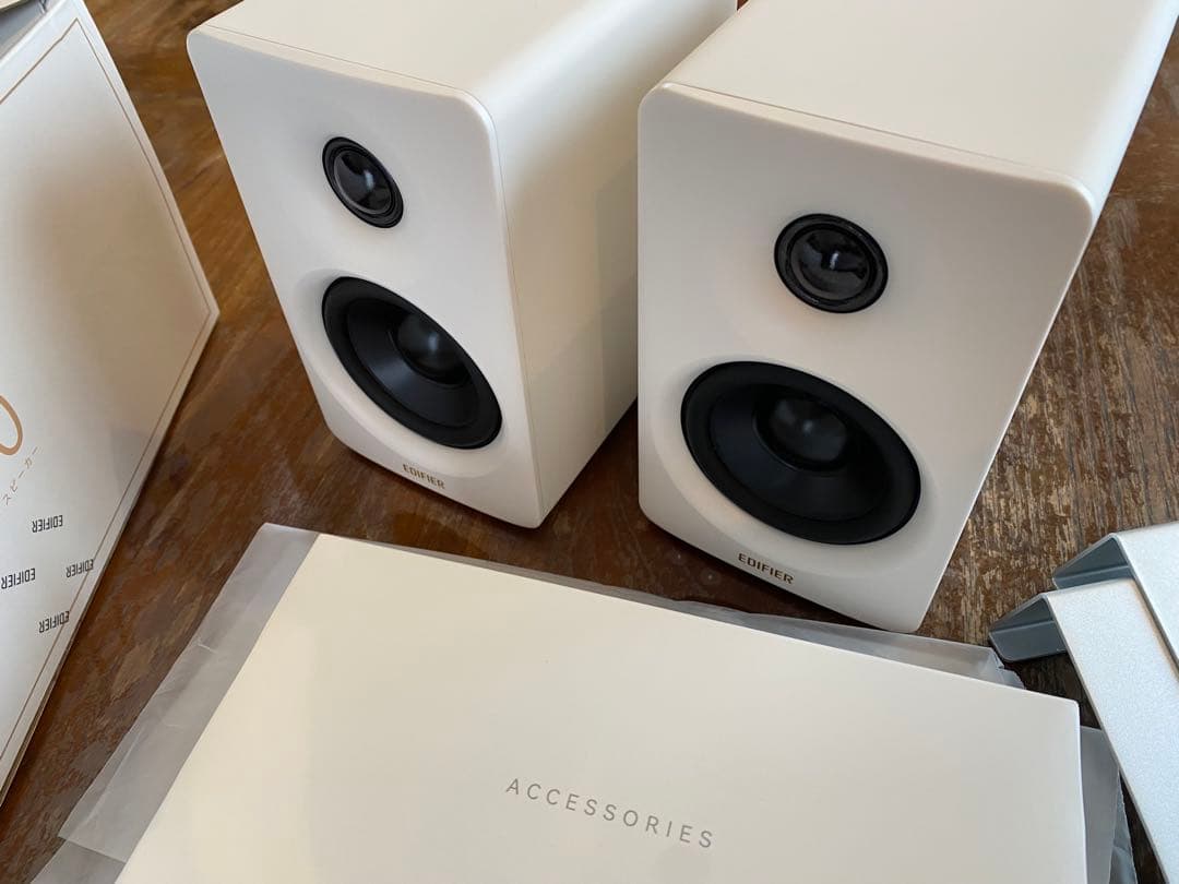 EDIFIER M60 ホワイト スピーカー