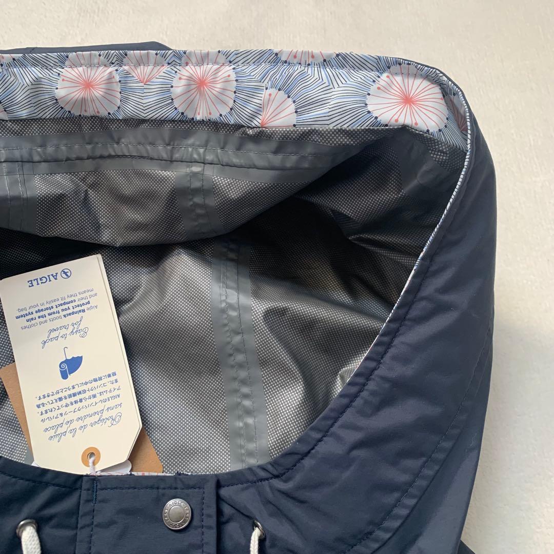 めんめん　定価2.5万　AIGLE エーグル　ポンチョ　ネイビー