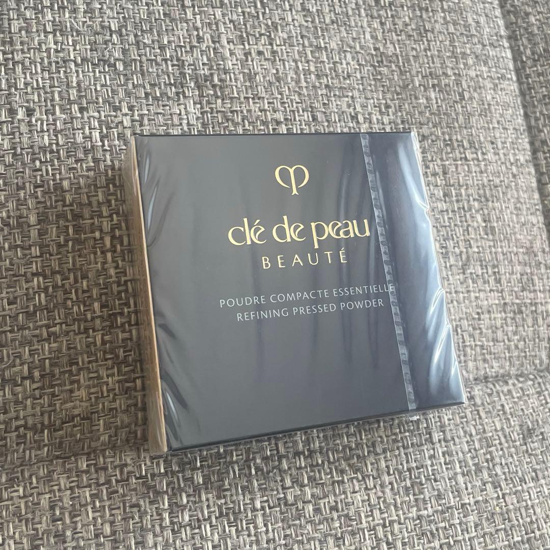 ＊23時迄限定セール＊《新品》クレドポーボーテ プードルコンパクトエサンシエルn