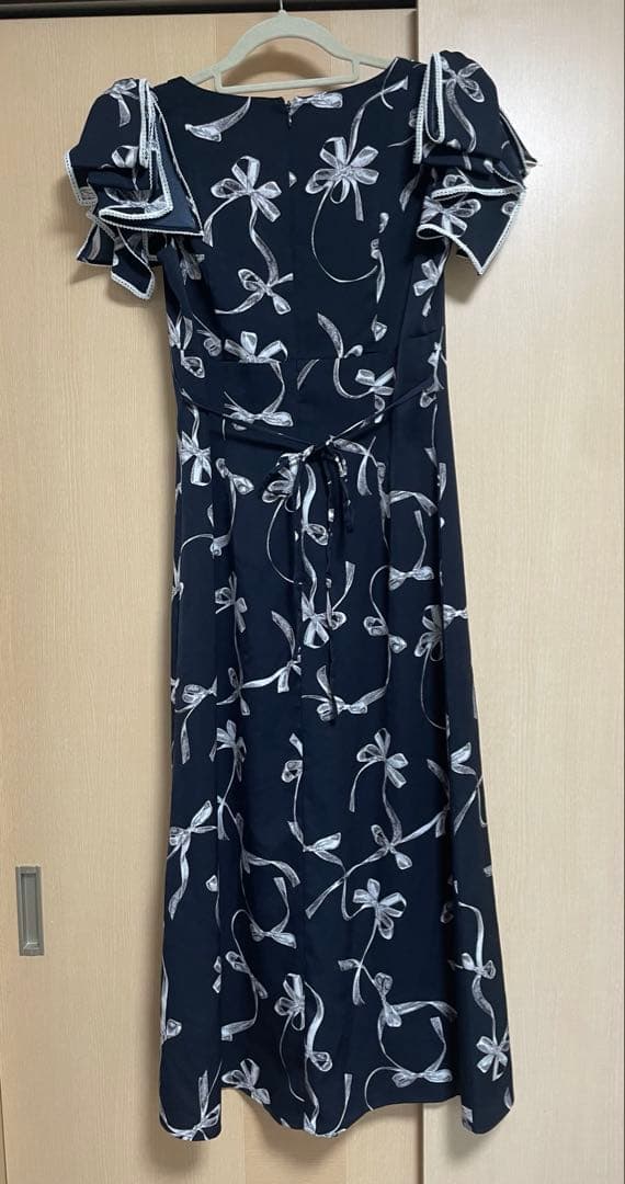 SNIDEL スナイデル　Sustainableリボンプリントワンピース