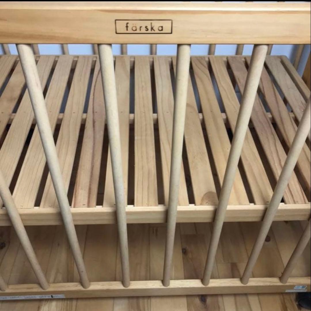 ファルスカ　ミニベビーベッド　木製