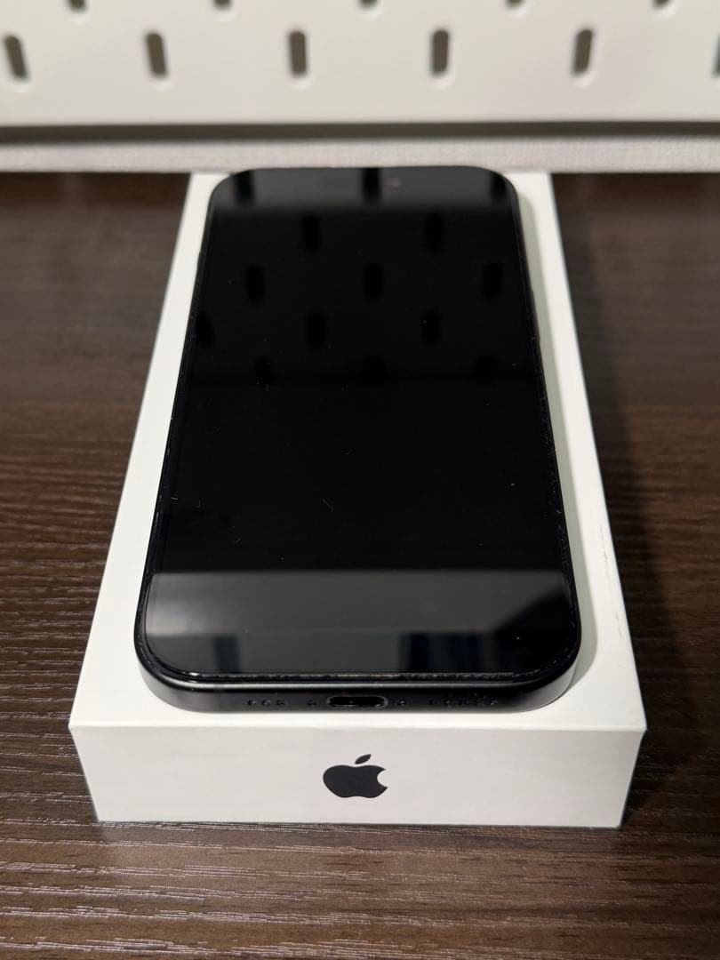 iPhone15 256GB ブラック SIMフリー