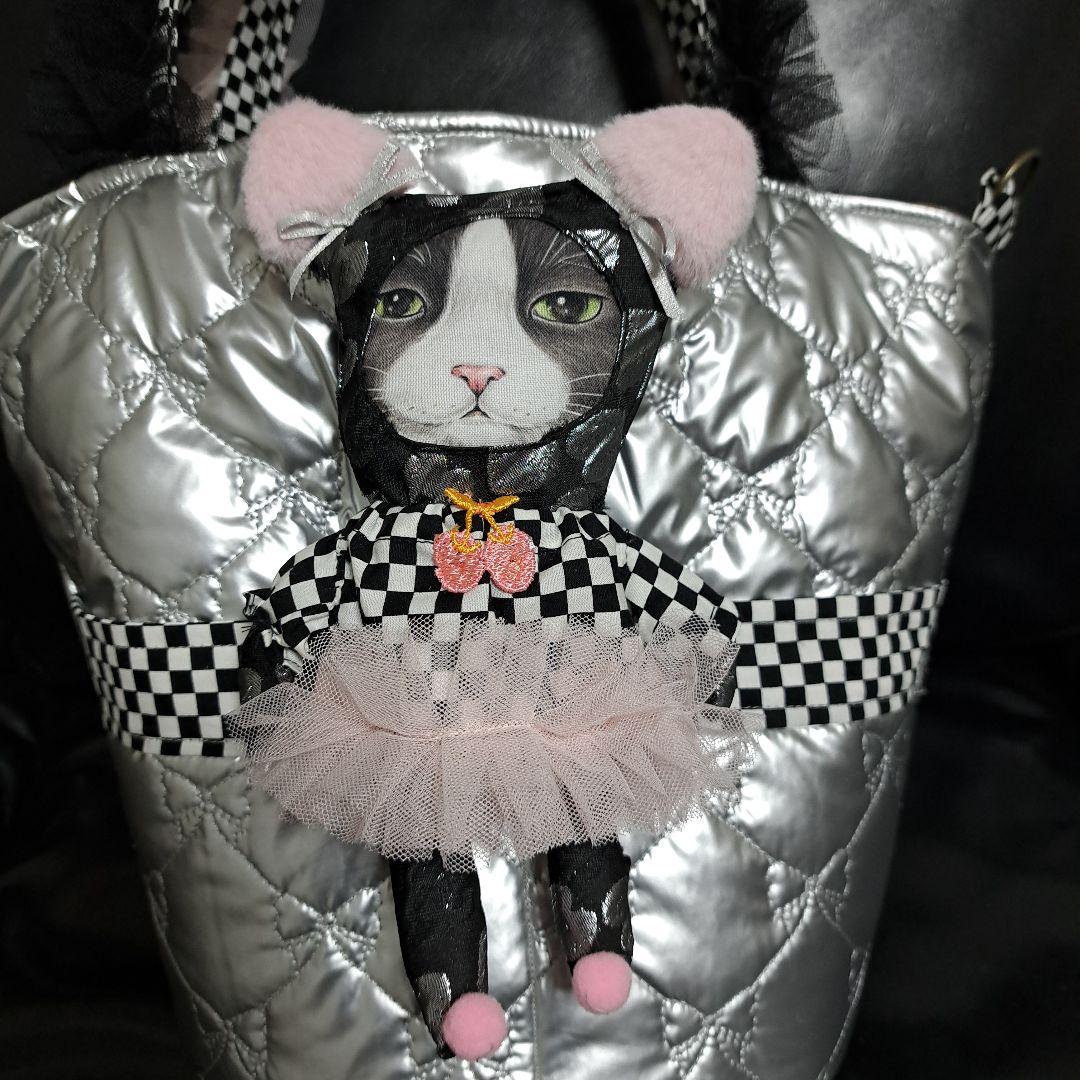 ひ*ろ様 コヤンイサムチョン♥️マルシェバッグに仲良しトリオ