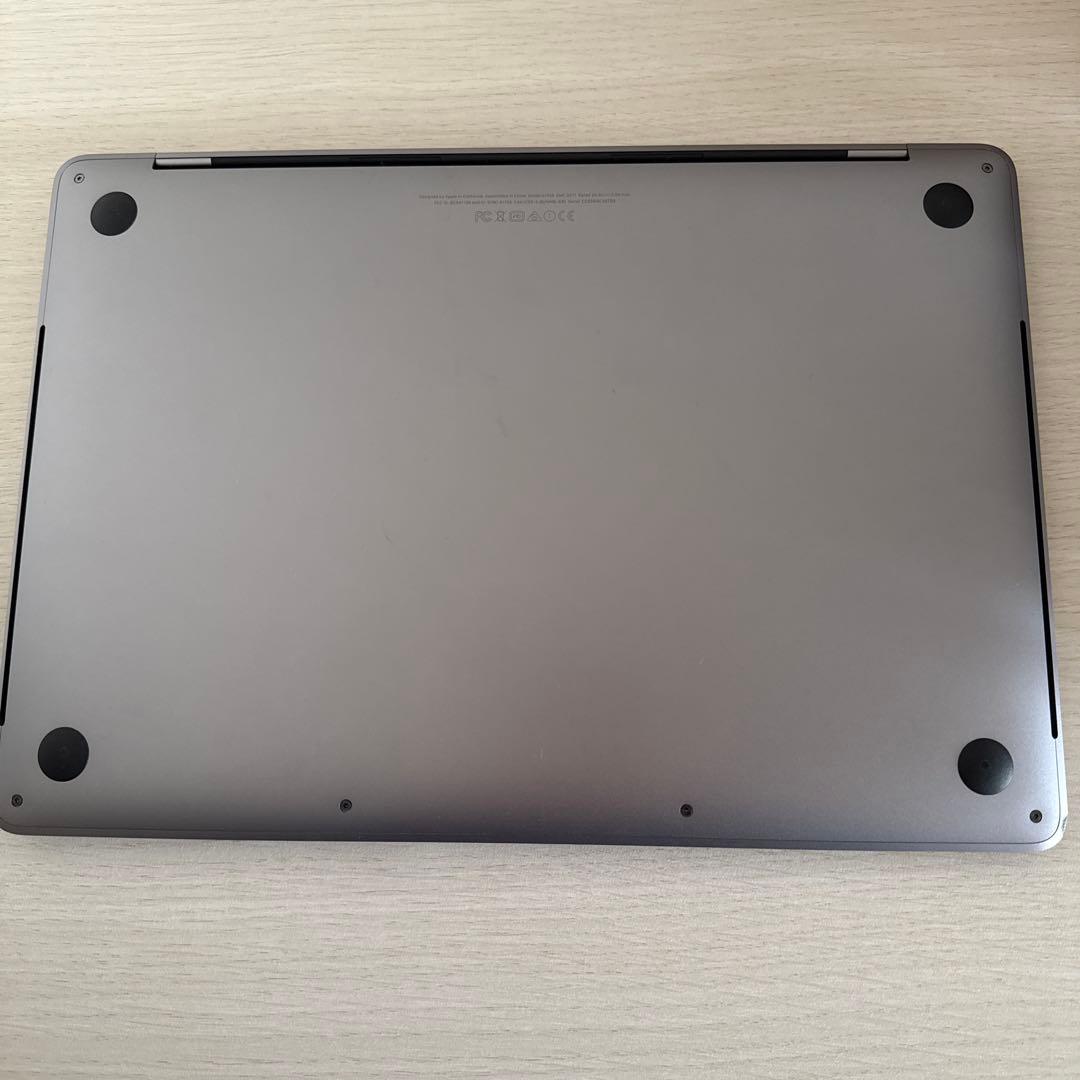 MacBook Pro 13インチ スペースグレー