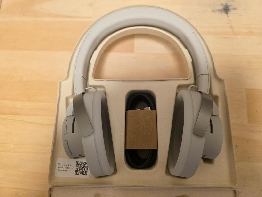 nwm ONE MBH001WA 動作良好 箱付属品有 ワイヤレスヘッドホン