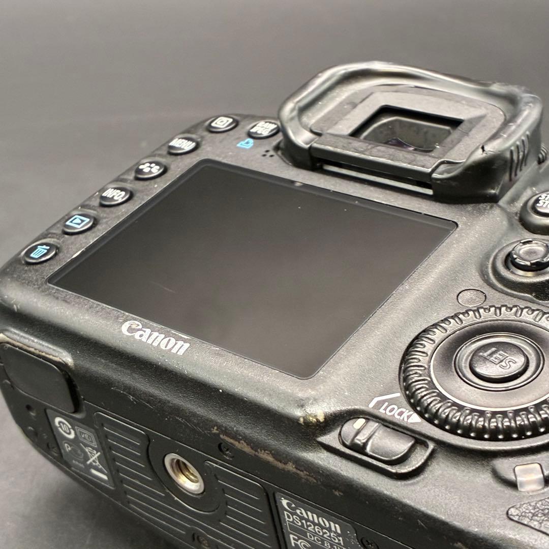 【動作OK】Canon EOS 7D デジタル一眼レフカメラ DS126251