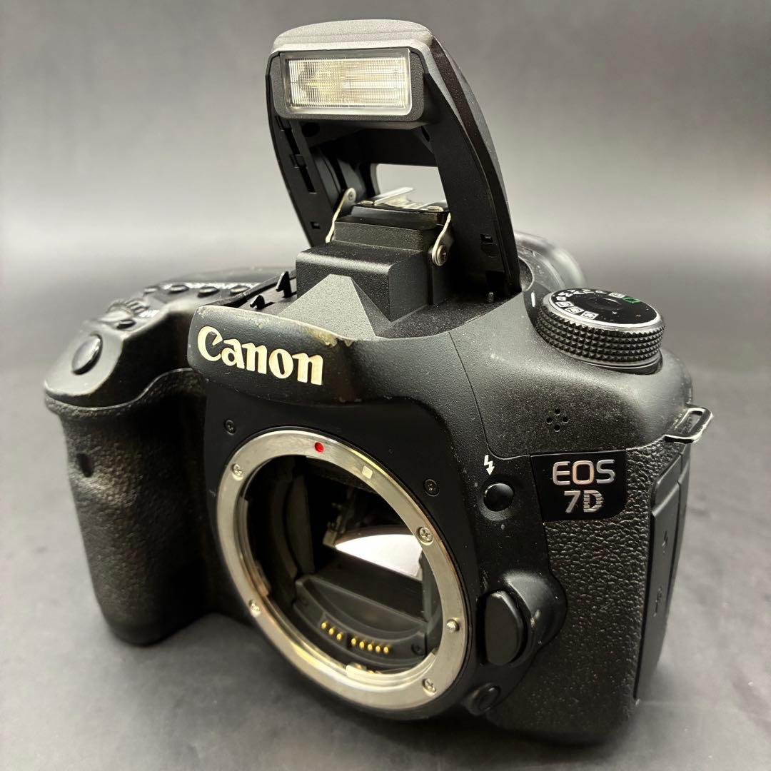 【動作OK】Canon EOS 7D デジタル一眼レフカメラ DS126251