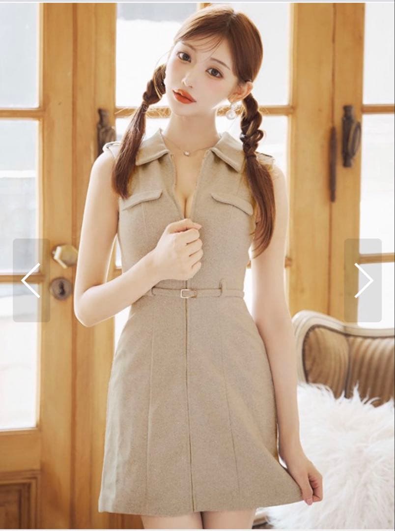 ベージュ タイトドレス ジッパー付き