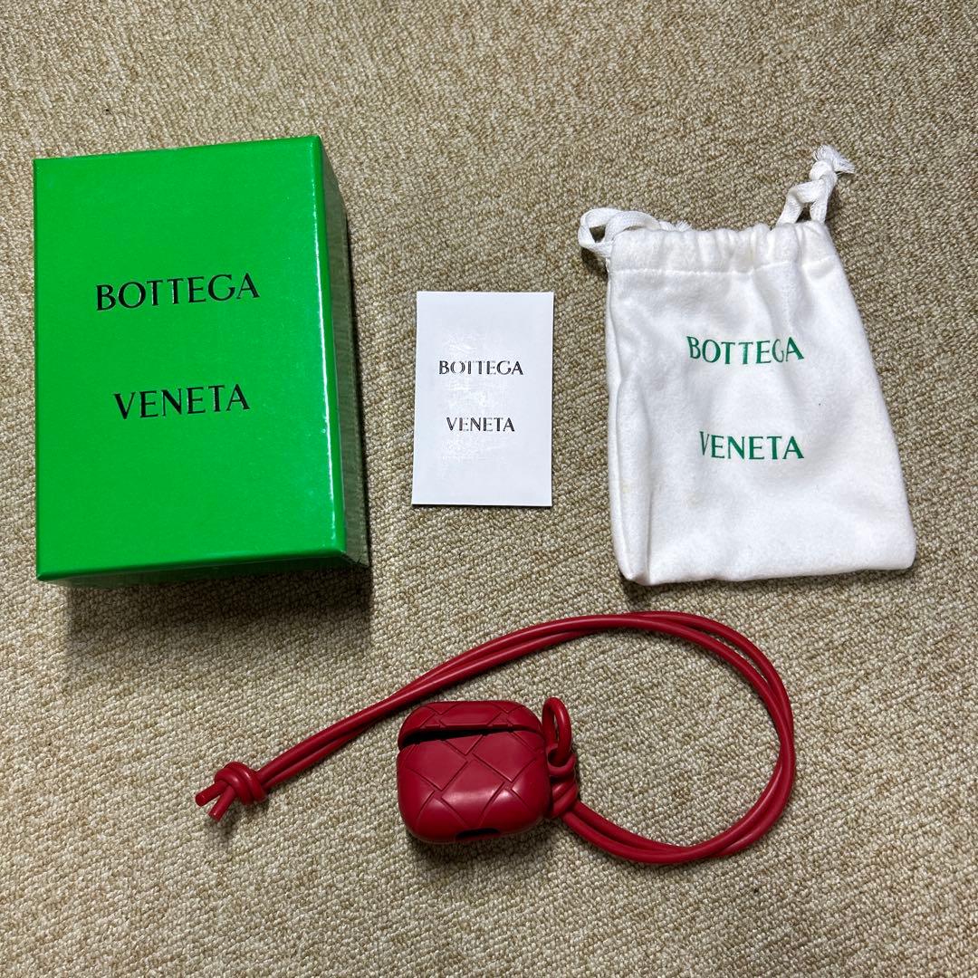 Bottega Veneta イヤホンケース レッド