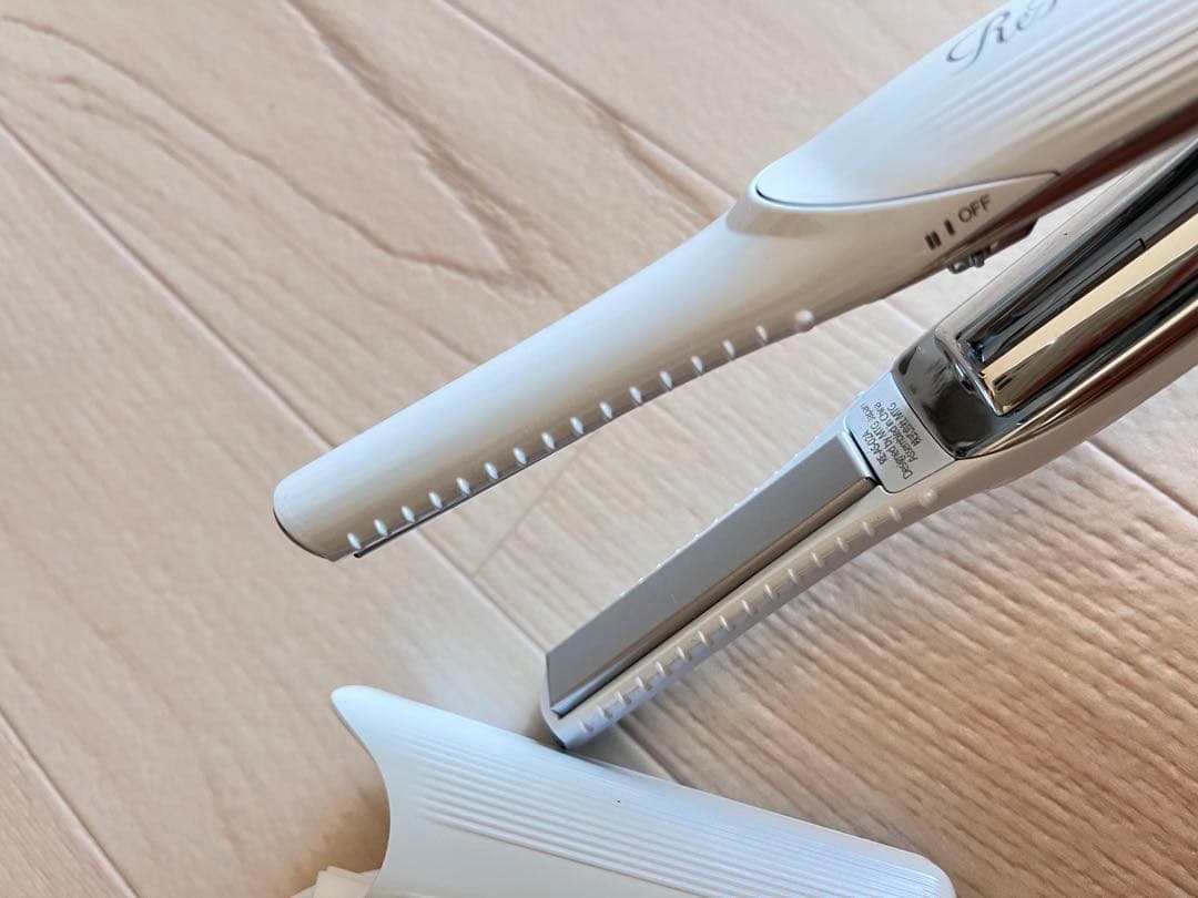 Refaリファビューテックフィンガーアイロン【白】ポータブルヘアアイロン