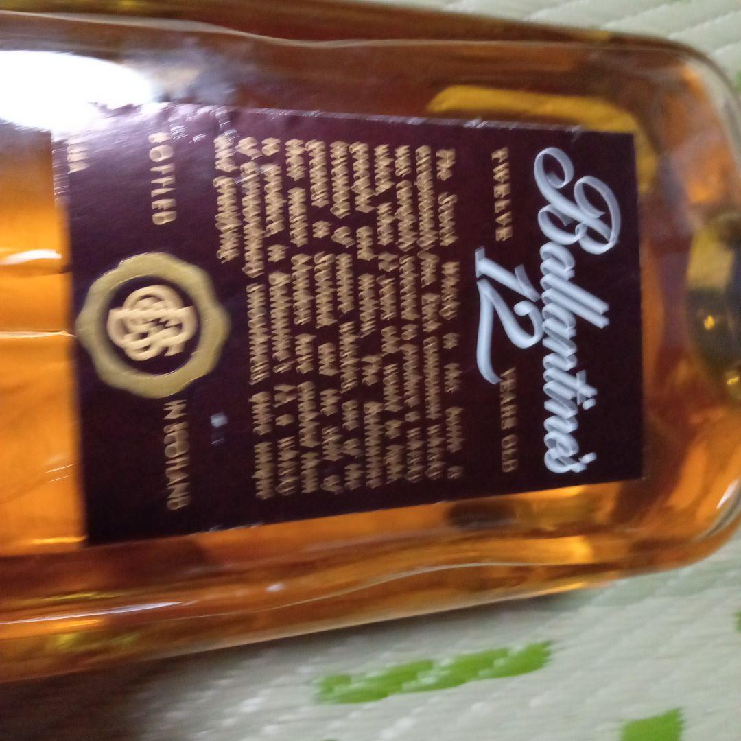 大*本様 未開栓　Ballantine's 12 Years Old 750ml