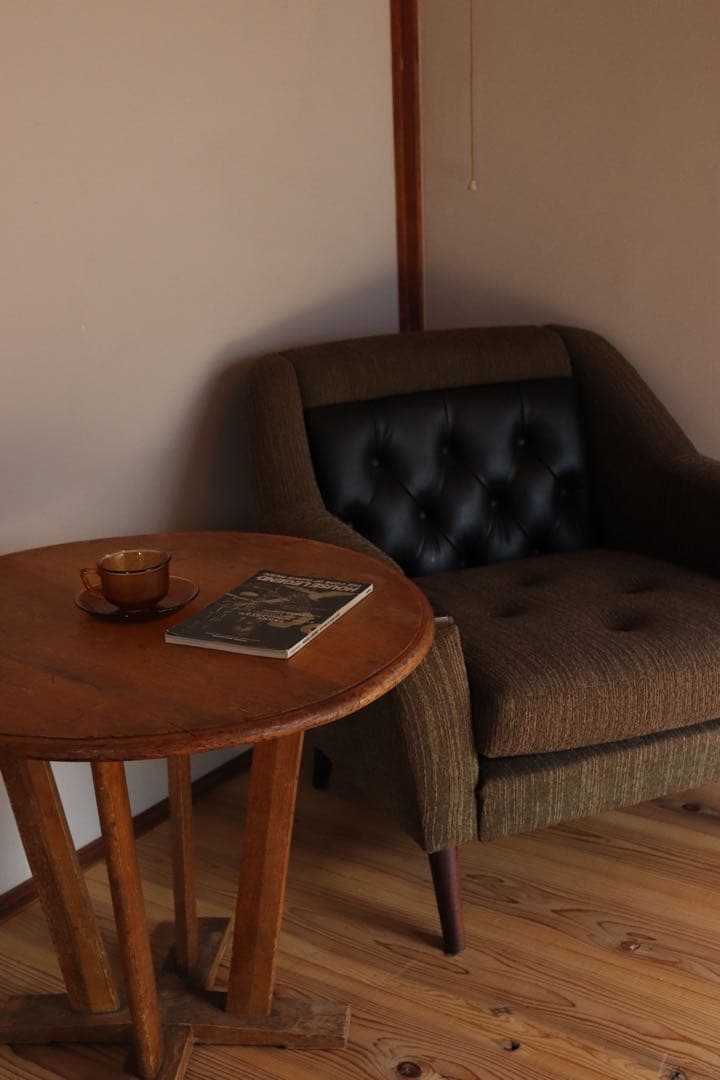 1ヴィンテージ　アームチェア　1人掛けソファ　ラウンジチェア　ミッドセンチュリー