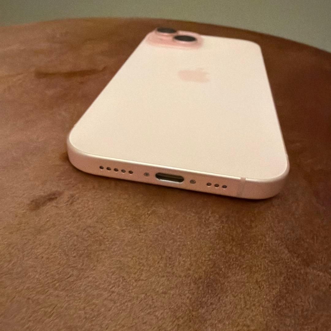 iPhone15 ピンク128GB SIMフリー