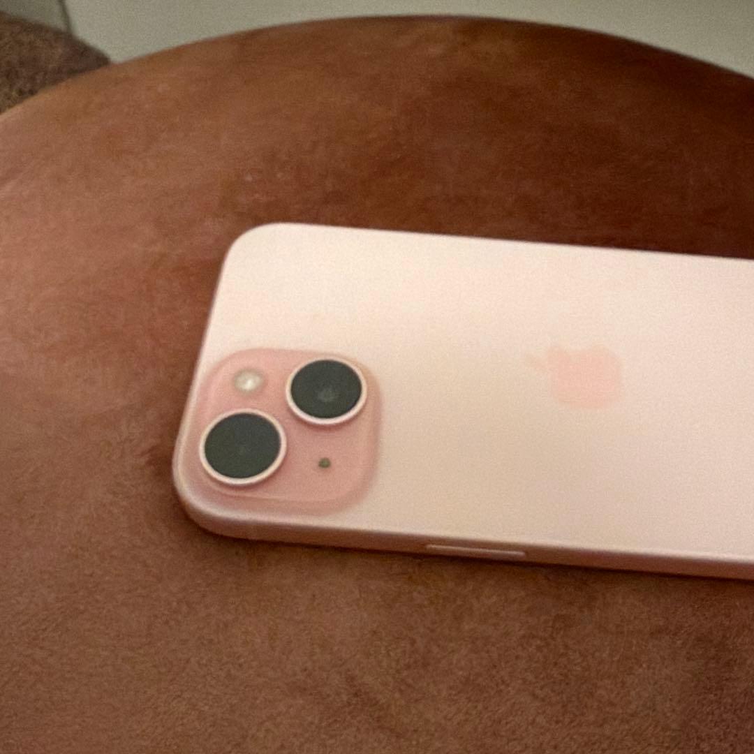 iPhone15 ピンク128GB SIMフリー