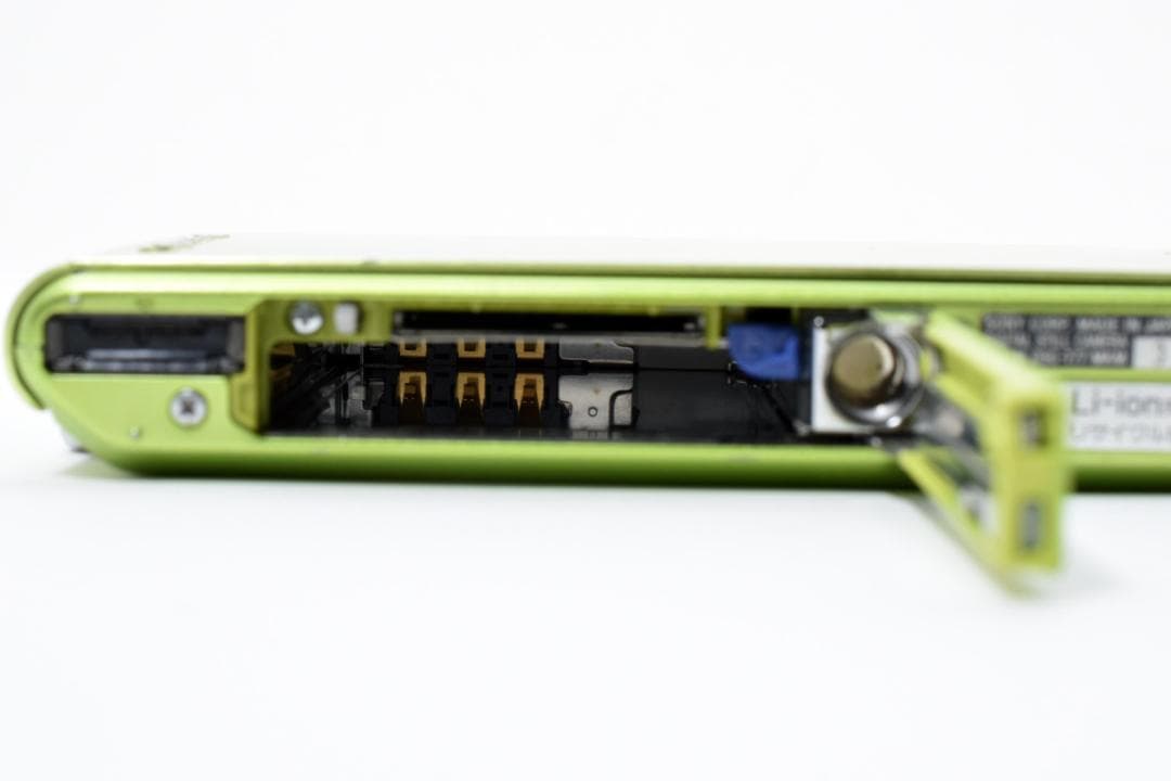 ソニー　SONY Cyber-shot DSC-T77 グリーン《動作確認済み》