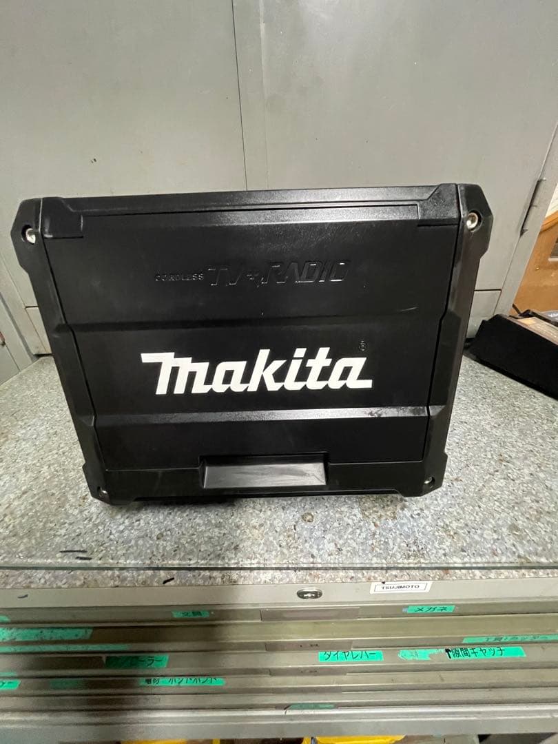 Makita ポータブルテレビ Bluetooth対応TV100