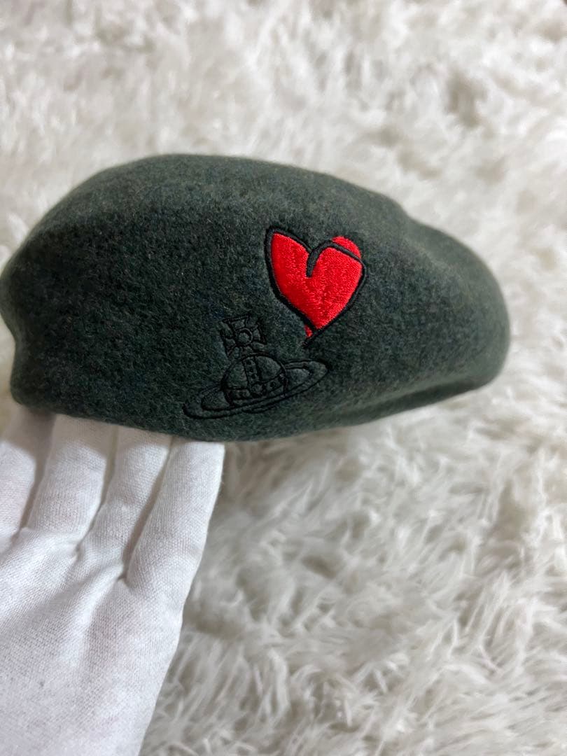vivienne westwood ウール ベレー帽 オーブ ハート カーキ
