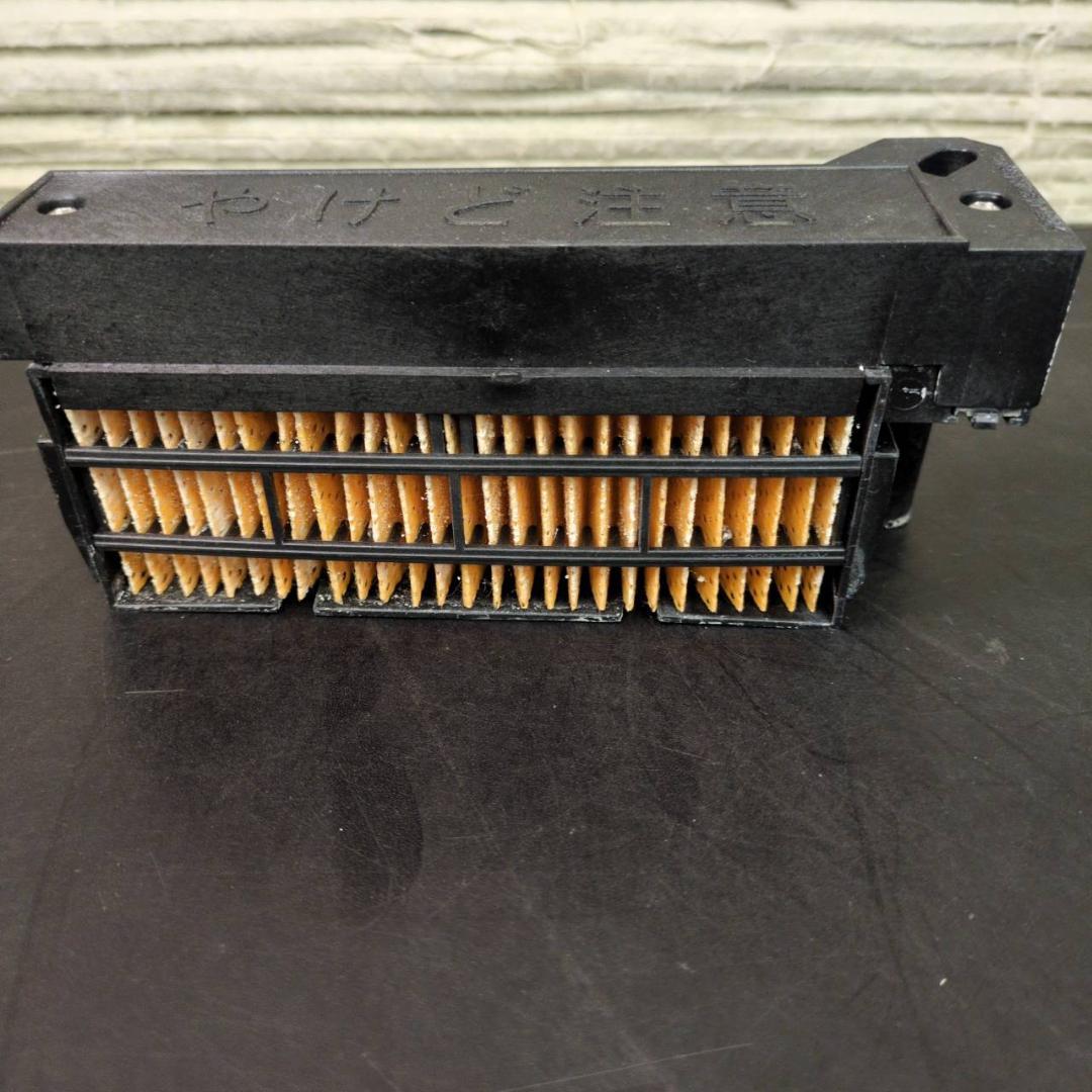 ☆シャープ 加湿セラミックファンヒーター HX-TK12-W 2024年製