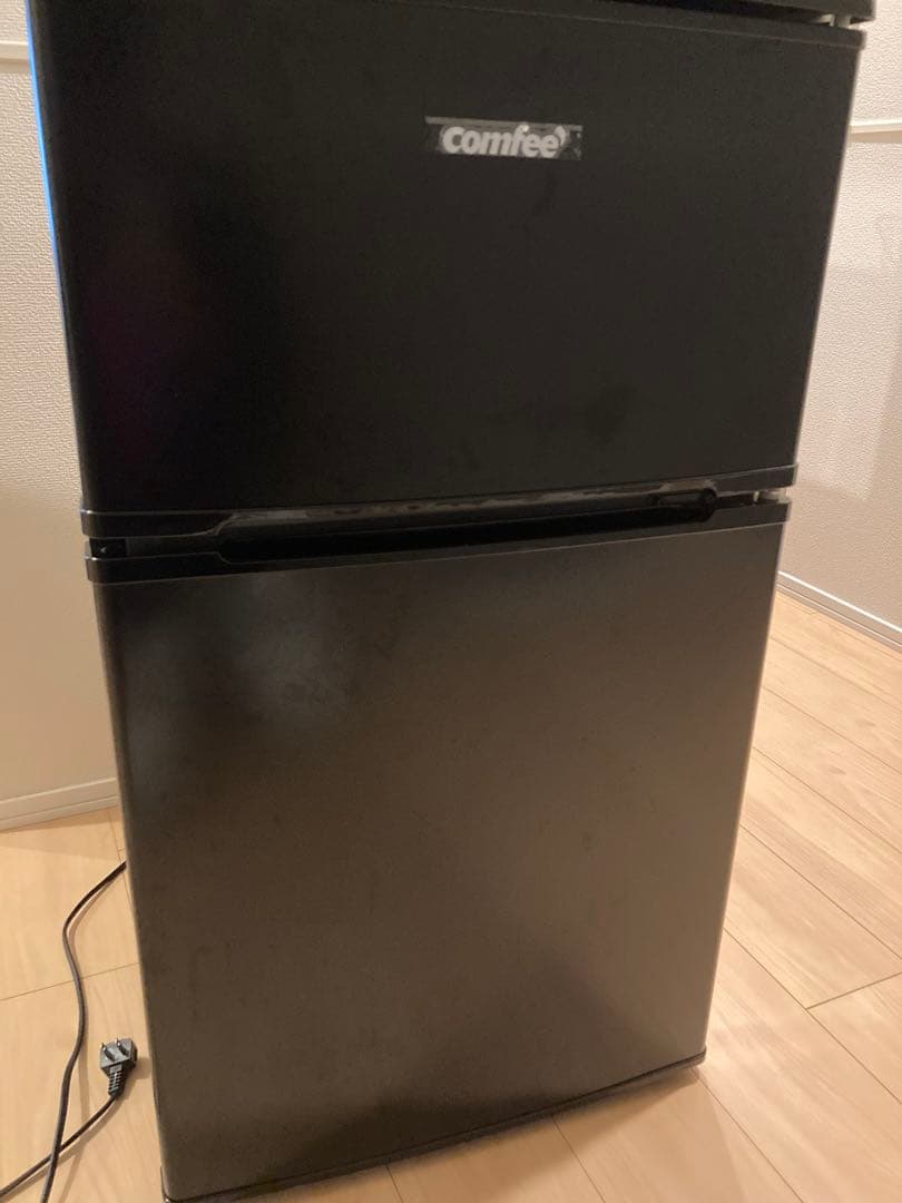 【値下げ】comfee 冷蔵庫 90L 2025年製　黒