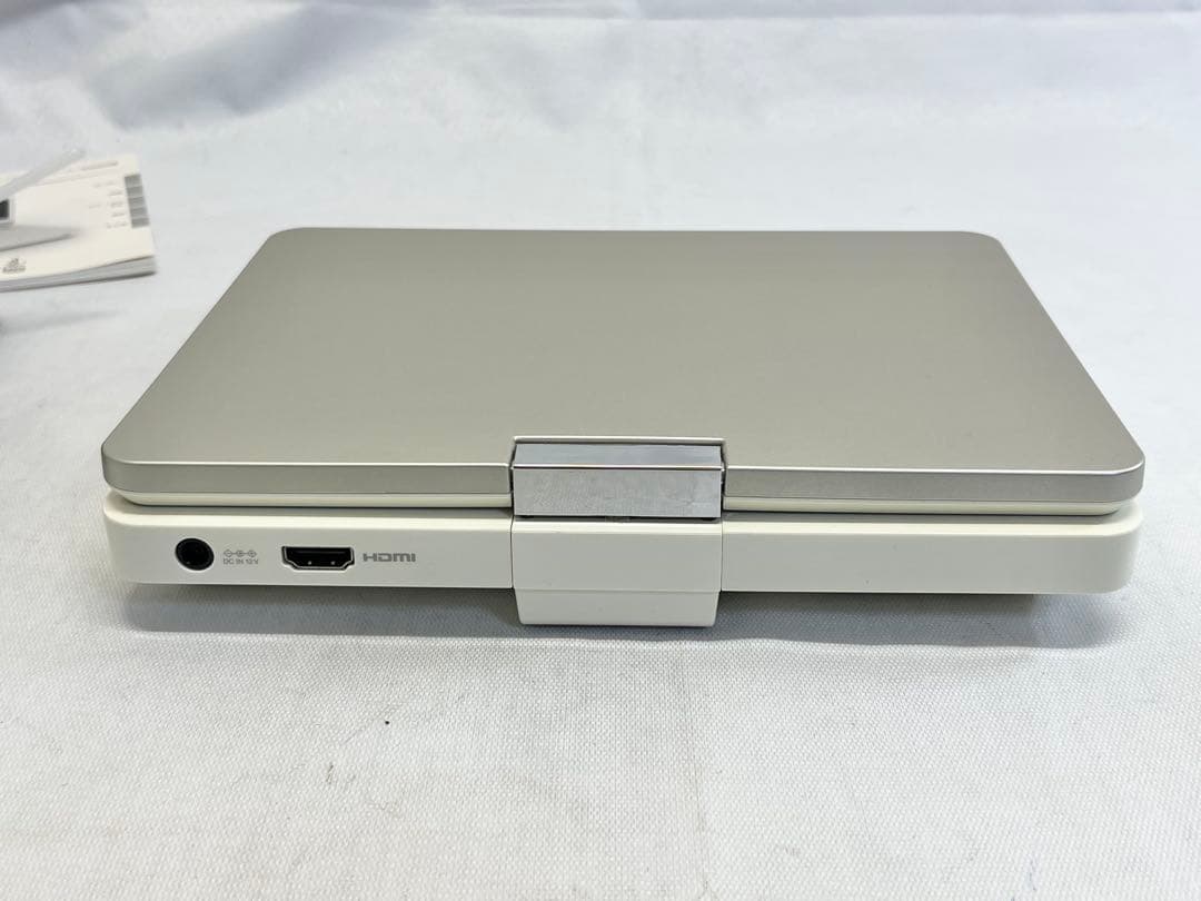 TOSHIBA REGZAポータブルブルーレイプレーヤーSD-BP900S