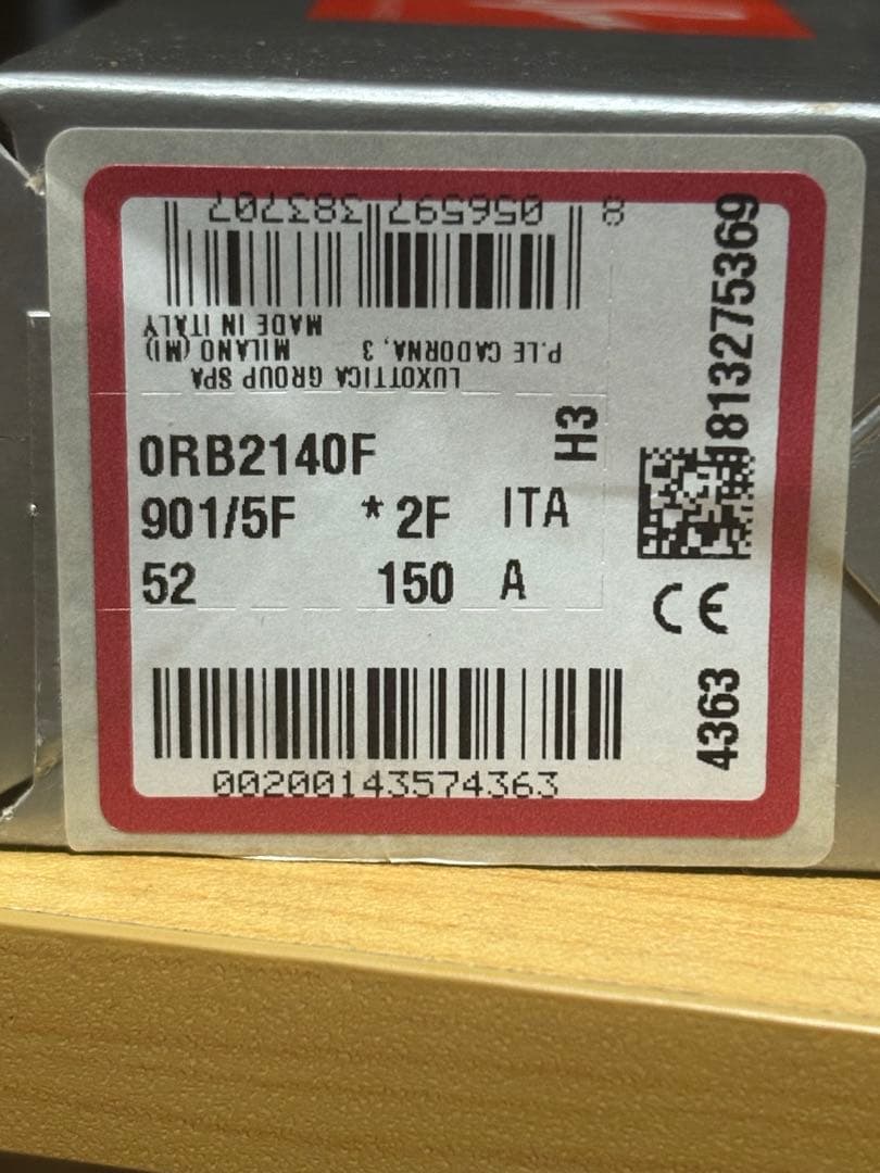 小物 Ray-Ban Wayfarer RB2140F