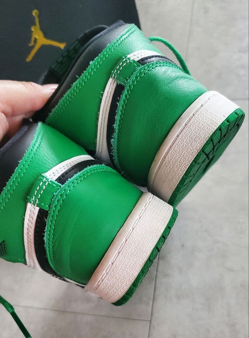 スニーカー NIKE AIR JORDAN1 RETRO HIGH OG (PS) 21cm